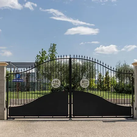 Tenuta Fogliani & Natural Resort