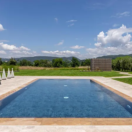 Tenuta Fogliani & Natural Resort Visciano