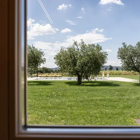 Tenuta Fogliani & Natural Resort *