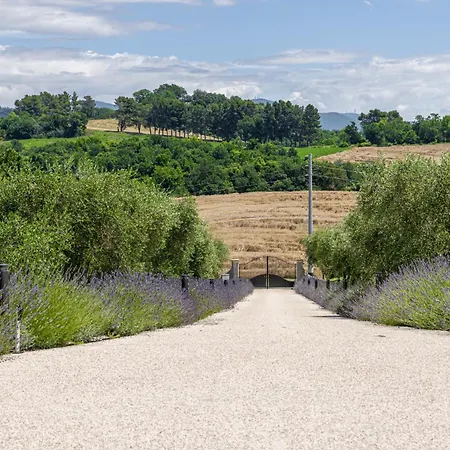 Tenuta Fogliani & Natural אתר נופש *